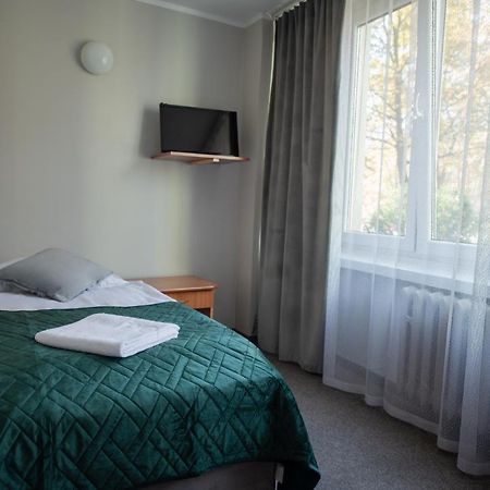 Hotel Felix Krasków Εξωτερικό φωτογραφία