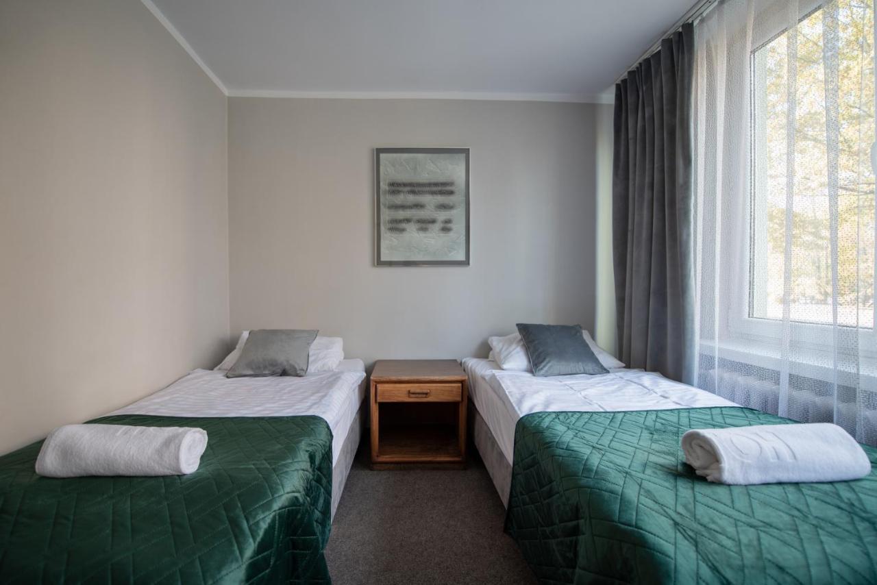 Hotel Felix Krasków Εξωτερικό φωτογραφία