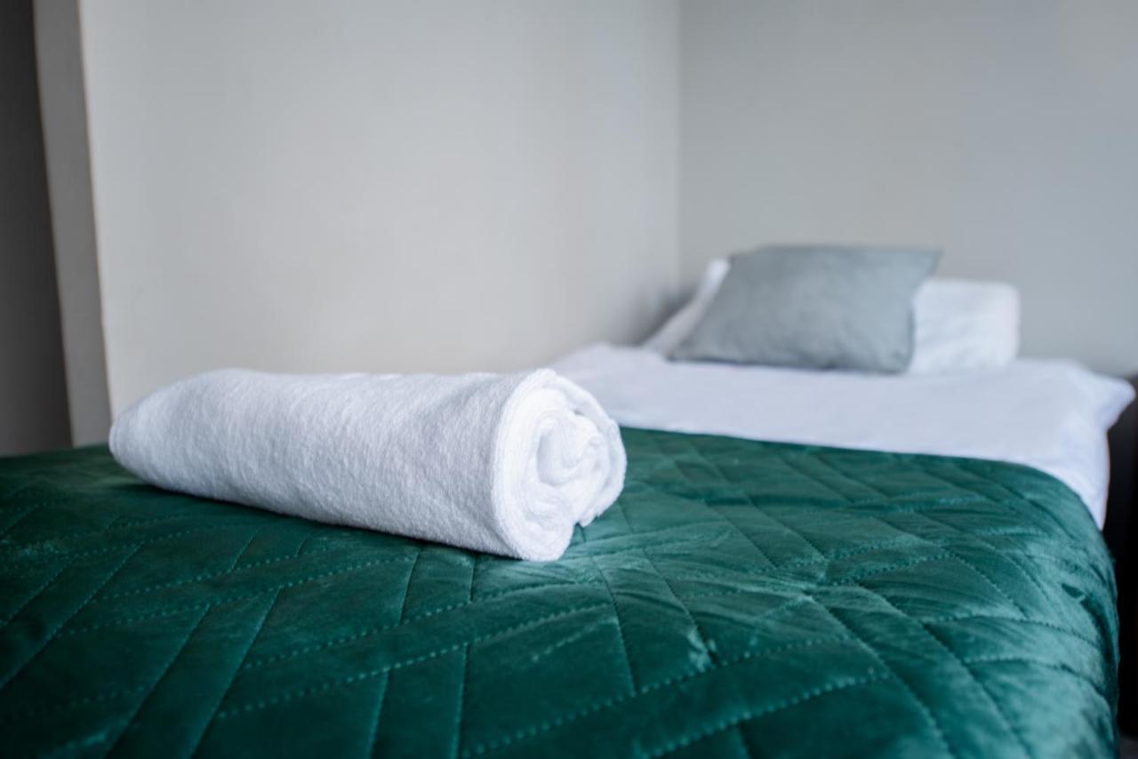 Hotel Felix Krasków Εξωτερικό φωτογραφία