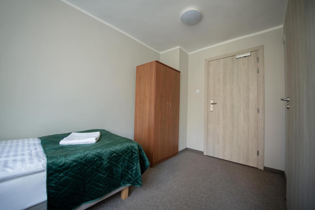 Hotel Felix Krasków Εξωτερικό φωτογραφία